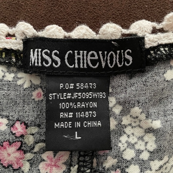 Cold Shoulder Top - Picture 9 of 9